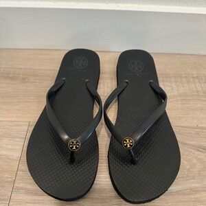 Tory Burch Women's Two Tone Flip Flops (Size 8)